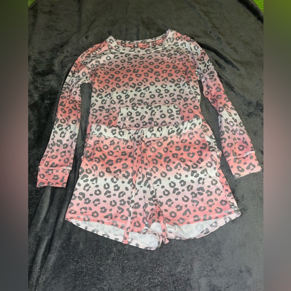 Cheeta Pj set
